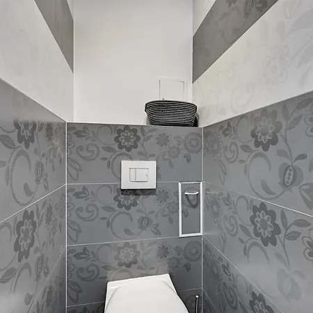 Comfort Falista